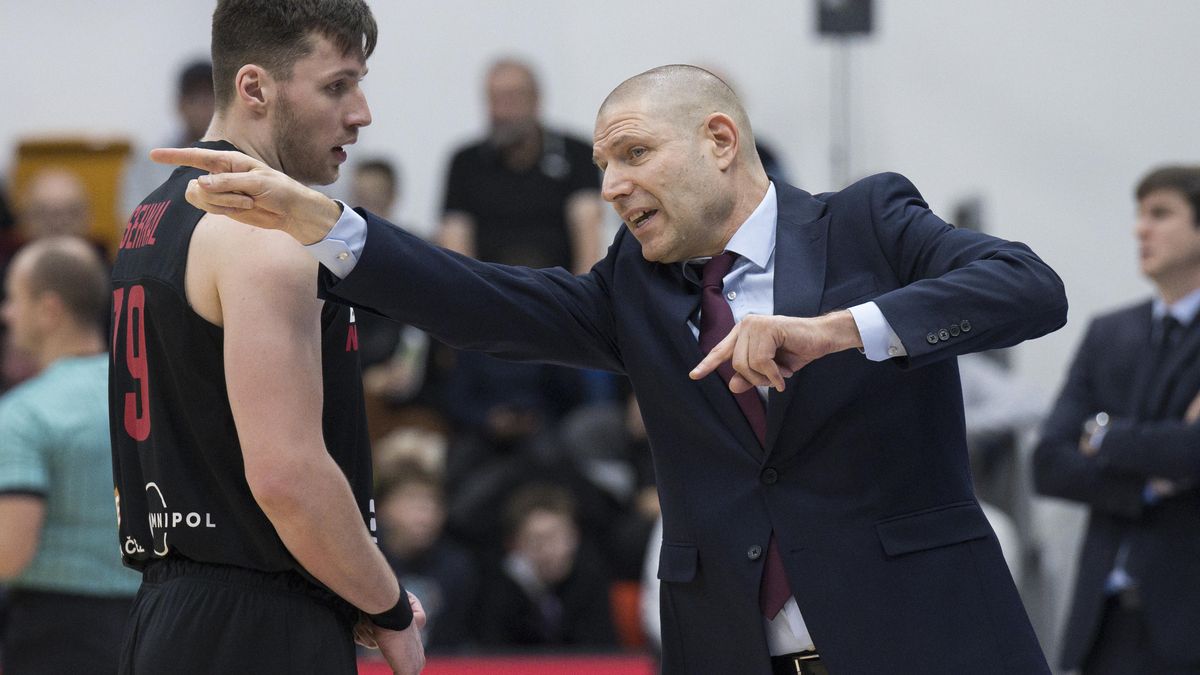 Nymburk deklasoval Slavii a vyhrál i dvanáctý ligový zápas